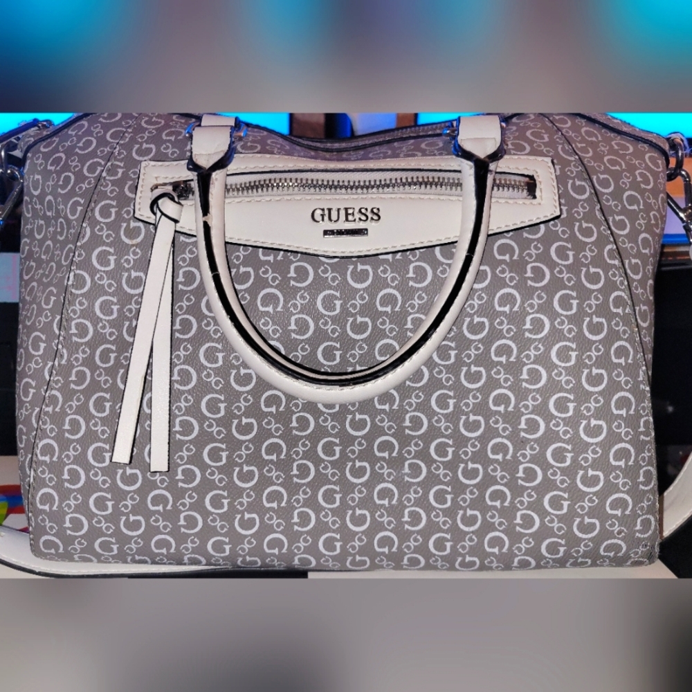 Guess Purse